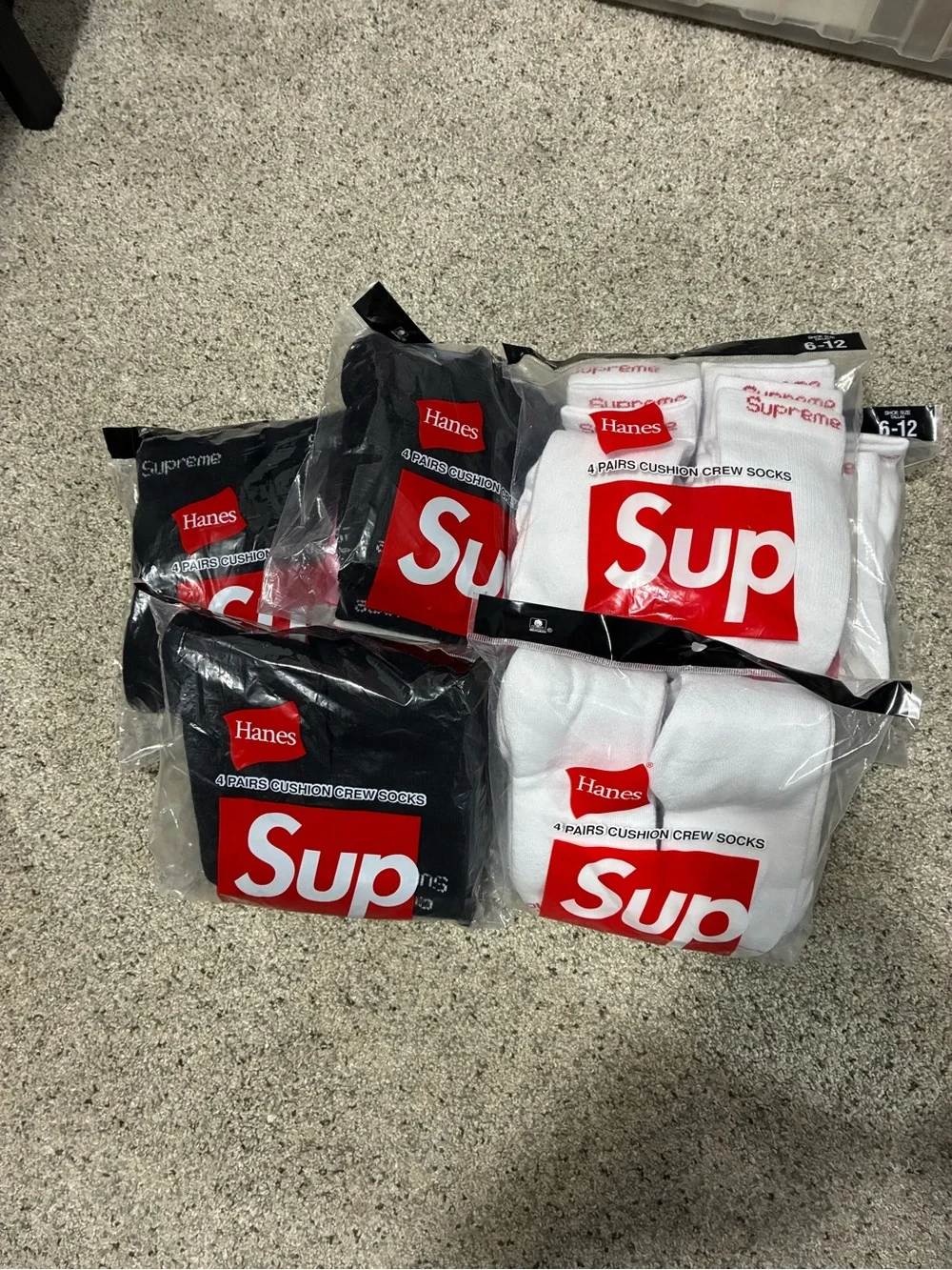 Hanes Sup Cushion Crew Socks - White & Black (4-Pack Sets)
